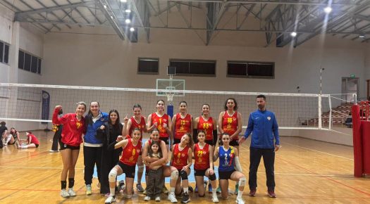 EDİRNESPOR VOLEYBOL TAKIMI TAM GAZ YOLA DEVAM EDİYOR