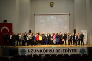 TÜ UZUNKÖPRÜ UYGULAMALI BİLİMLER YÜKSEKOKULUNCA ‘KADIN HAKLARI VE GÜÇLÜ KADINLAR’ PANELİ DÜZENLENDİ