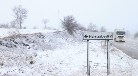 EDİRNE’NİN YÜKSEK KESİMLERİNDE KAR YAĞIŞI ETKİLİ OLUYOR