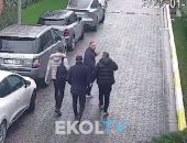 KAÇARKEN GÖRÜNTÜLENDİLER!